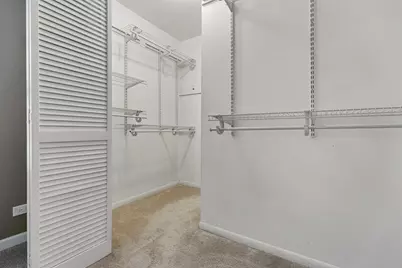 817 Wellington Avenue #817, Elk Grove Village, IL 60007 - Photo 16