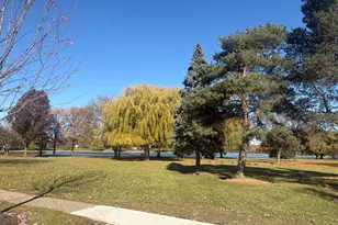 817 Wellington Ave, Elk Grove Village, IL 60007 - Photo 26