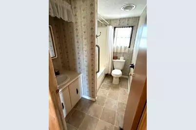 136 N Washington Street, Sheffield, IL 61361 - Photo 12