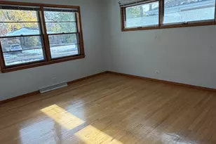 970 S Saylor Ave, Elmhurst, IL 60126 - Photo 10