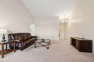 33 Shoreline Rd, Lake Barrington, IL 60010 - Photo 18