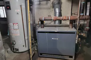 4831 Lee St, Skokie, IL 60077 - Photo 12