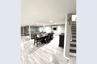 8001 N Elmore Street, Niles, IL 60714 - Photo 28