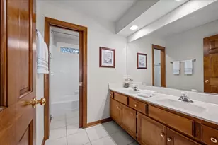 2025 Gillenwater St, Batavia, IL 60510 - Photo 22