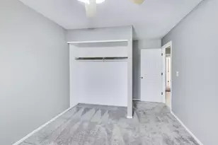 1239 Spring Valley Dr, Carol Stream, IL 60188 - Photo 20