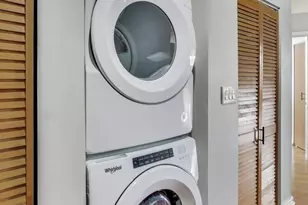 2310 S Canal St, Chicago, IL 60616 - Photo 16