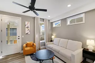 214 Great Loop E Dr, Ottawa, IL 61350 - Photo 4