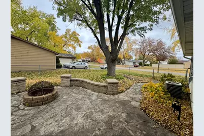 8112 S Applewood Court, Hanover Park, IL 60133 - Photo 22