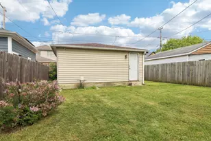 7255 N Oriole Ave, Chicago, IL 60631 - Photo 34
