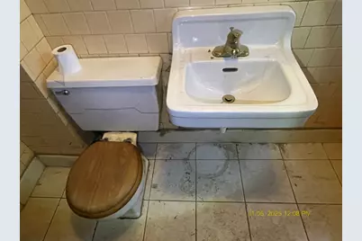 8545 S Manistee Avenue, Chicago, IL 60617 - Photo 14