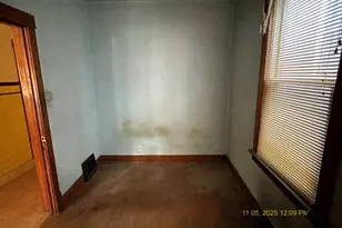 8545 S Manistee Ave, Chicago, IL 60617 - Photo 16