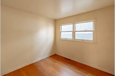2424 Cowper Avenue, Evanston, IL 60201 - Photo 6