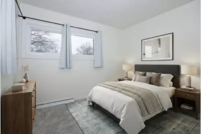 1104 Redwood Avenue, Bloomington, IL 61701 - Photo 16