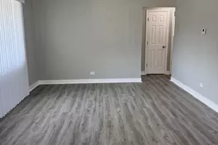 363 Minocqua Ave, Park Forest, IL 60466 - Photo 4