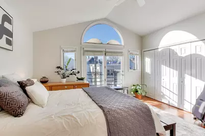 3442 N Damen Avenue #3, Chicago, IL 60618 - Photo 14