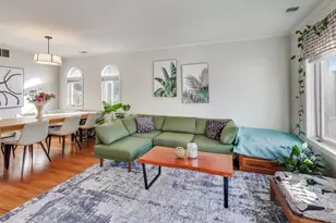 3442 N Damen Ave, Chicago, IL 60618 - Photo 2