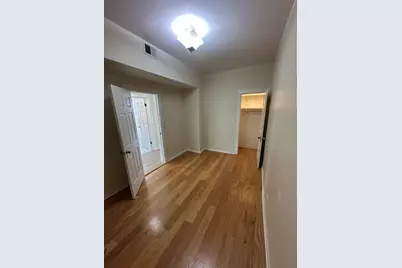 953 N California Avenue #2F, Chicago, IL 60622 - Photo 8