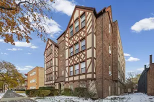 8037 Kenton Ave, Skokie, IL 60076 - Photo 2