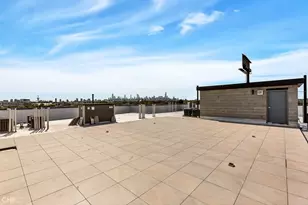 2443 N Western Ave, Chicago, IL 60647 - Photo 12