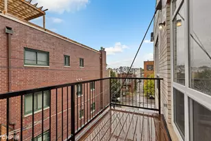 2443 N Western Ave, Chicago, IL 60647 - Photo 6