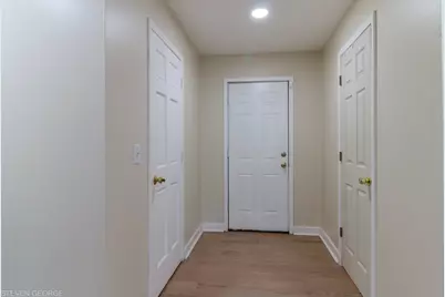 5644 Lyons Street, Morton Grove, IL 60053 - Photo 16