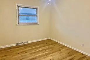 125 Arthur Dr, Woodstock, IL 60098 - Photo 14