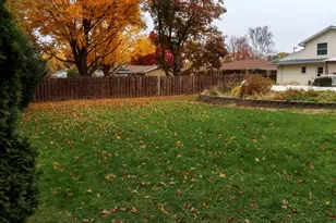 523 Barden St, Morrison, IL 61270 - Photo 36