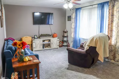 523 Barden Street, Morrison, IL 61270 - Photo 4