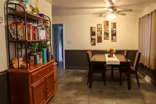 523 Barden St, Morrison, IL 61270 - Photo 6