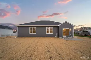 790 Cascade Dr, Marengo, IL 60152 - Photo 24