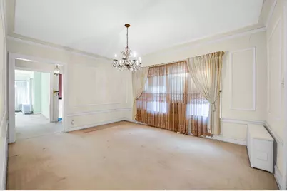 7652 S Cornell Avenue, Chicago, IL 60649 - Photo 12