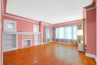 7652 S Cornell Avenue, Chicago, IL 60649 - Photo 8