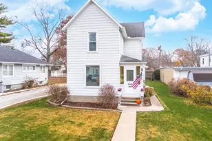 1014 N Mill St, Pontiac, IL 61764 - Photo 4