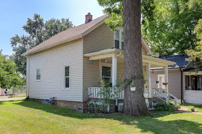 1045 Grand Boulevard, Aurora, IL 60505 - Photo 2