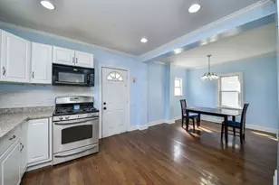 1045 Grand Blvd, Aurora, IL 60505 - Photo 12