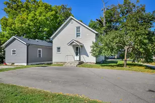 1045 Grand Blvd, Aurora, IL 60505 - Photo 18