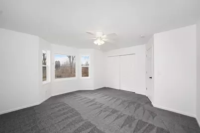 105 Constitution Drive, Poplar Grove, IL 61065 - Photo 16
