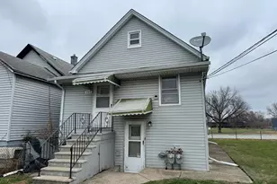 445 State St, Calumet City, IL 60409 - Photo 4