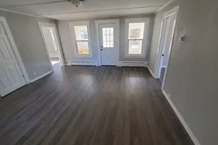 11606 Prairie Ave, Hebron, IL 60034 - Photo 2