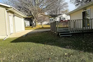 419 Ferris St, Dixon, IL 61021 - Photo 44