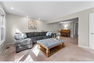 519 Shagbark Drive, Elgin, IL 60123 - Photo 10