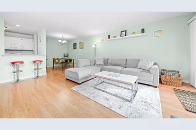 1926 Prairie Square #210B, Schaumburg, IL 60173 - Photo 2