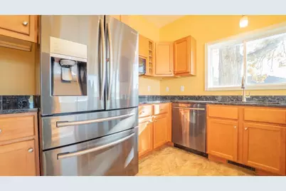 7516 W 136th Lane, Cedar Lake, IN 46303 - Photo 8