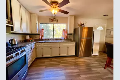 3406 Seine Court, Hazel Crest, IL 60429 - Photo 4