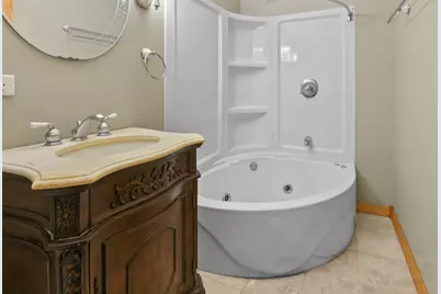 8766 S 83rd Court, Hickory Hills, IL 60457 - Photo 14