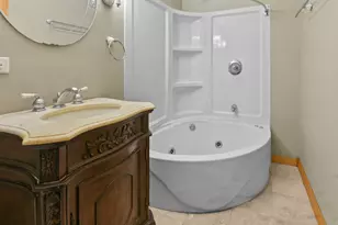 8766 S 83rd Ct, Hickory Hills, IL 60457 - Photo 14