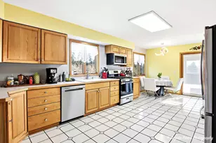 23209 Cals Ct, Harvard, IL 60033 - Photo 14