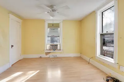 109 W Mulberry Street, Bloomington, IL 61701 - Photo 18