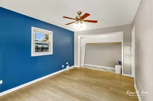 453 S Dearborn Ave, Bradley, IL 60915 - Photo 16