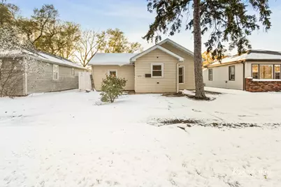 453 S Dearborn Avenue, Bradley, IL 60915 - Photo 1